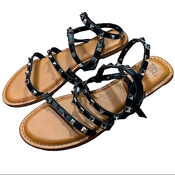 Time & true size 8w black & tan studded gladiator sandals with buckle, like new! - Picture 9 of 12